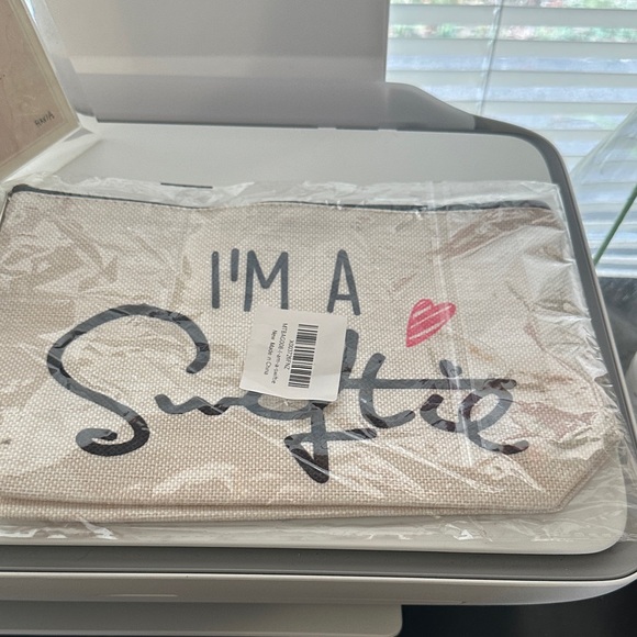 Cosmetic travel Beige Canvas Pouch with Black and Pink Print - Picture 2 of 4